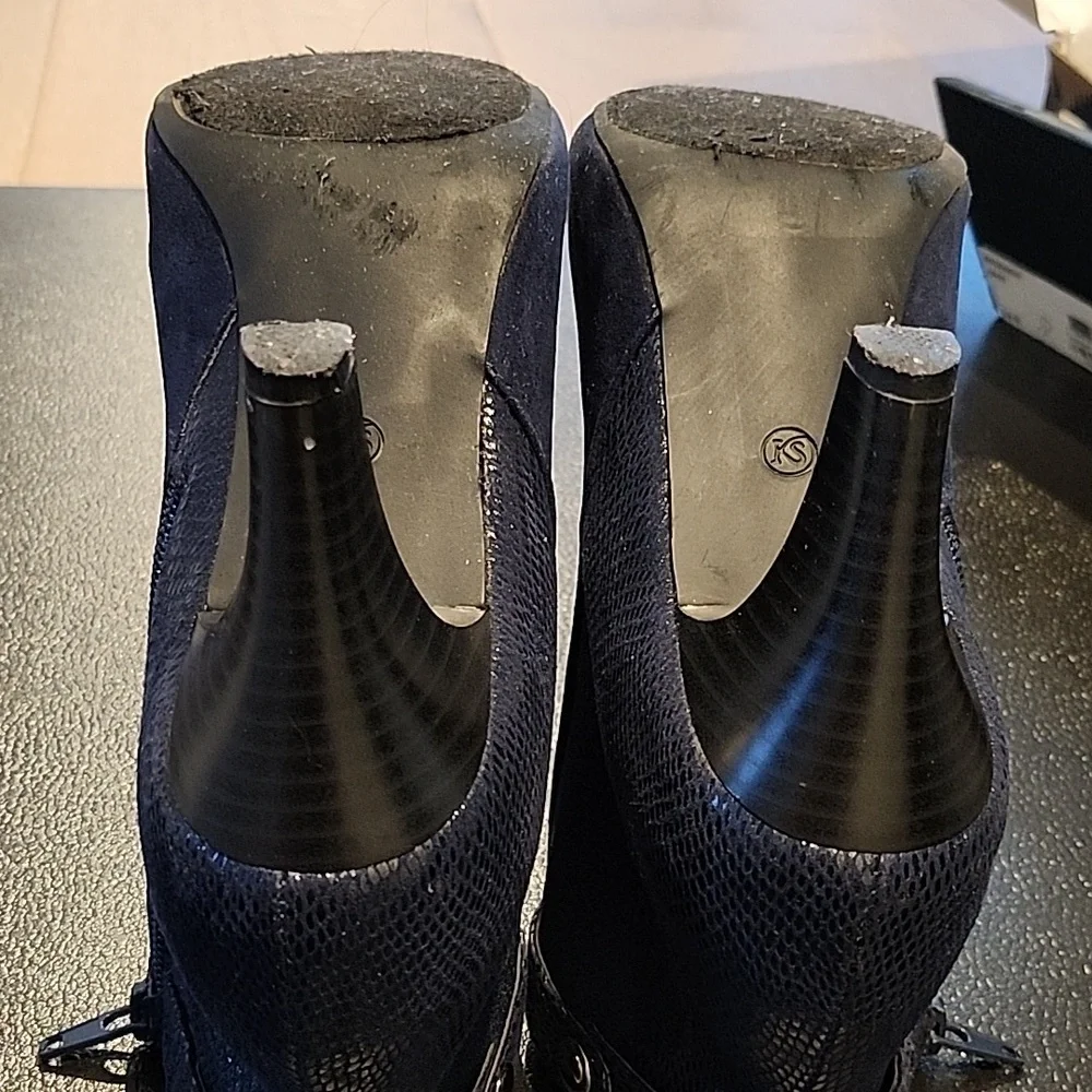 Ankle boot - Picture 6 of 6
